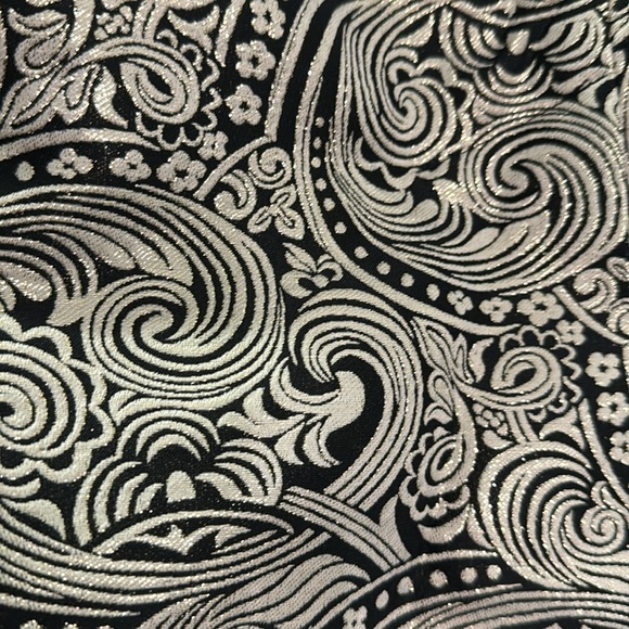 Ann Taylor Pencil Skirt Black/ Shimmer Gold 0 - Picture 3 of 5